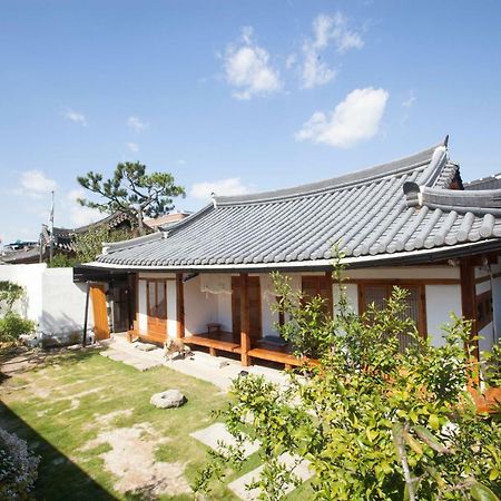 Ohnewwall Guesthouse جيونجو المظهر الخارجي الصورة