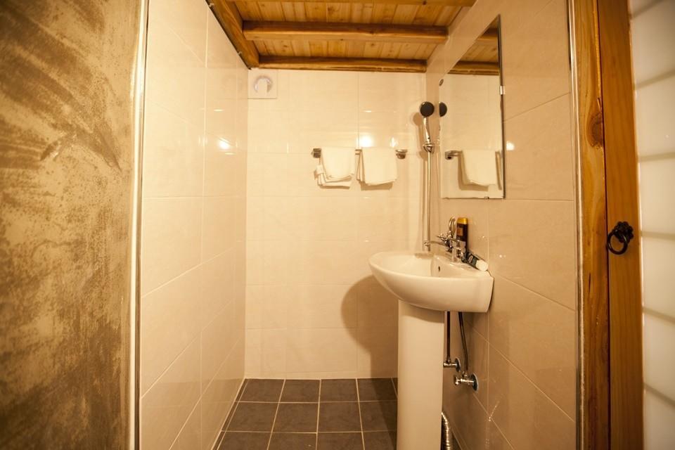 Ohnewwall Guesthouse جيونجو المظهر الخارجي الصورة